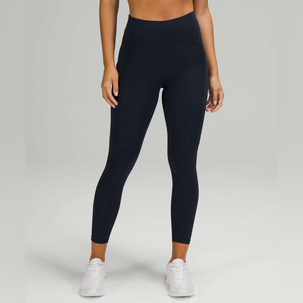 Lululemon - Power Thru Legging 25in